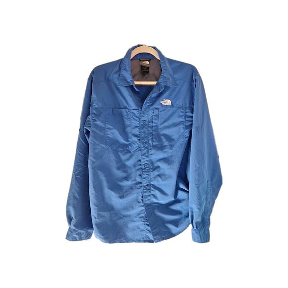 The Northface Size M Long Sleeve Button Up Nylon Men's Blue Shirt - Picture 1 of 9